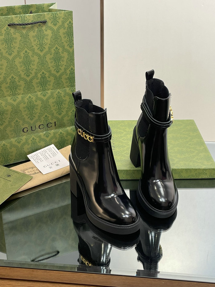 Gucci Leather Boots SNG092401