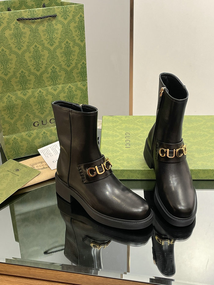 Gucci Leather Boots SNG092403