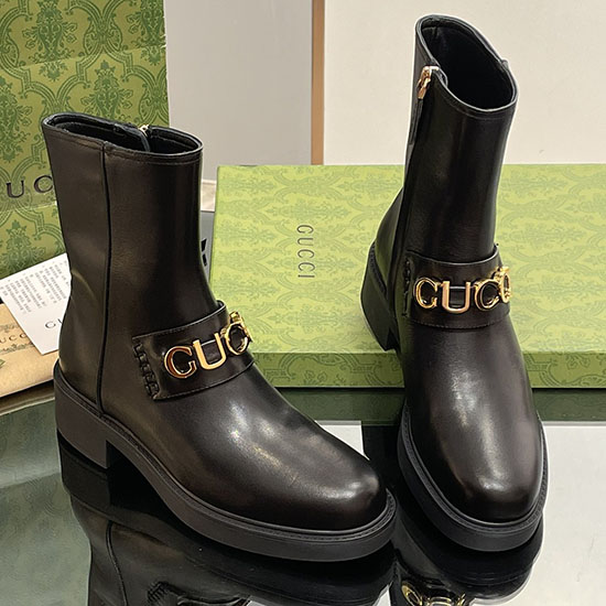 Gucci Leather Boots SNG092403