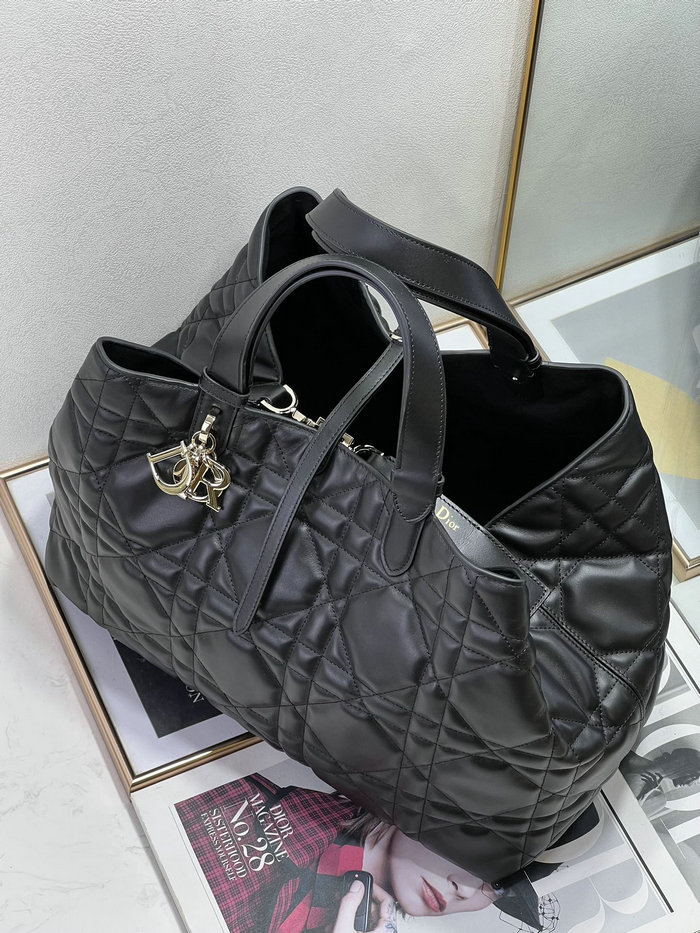 Large Dior Toujours Bag Black M3319