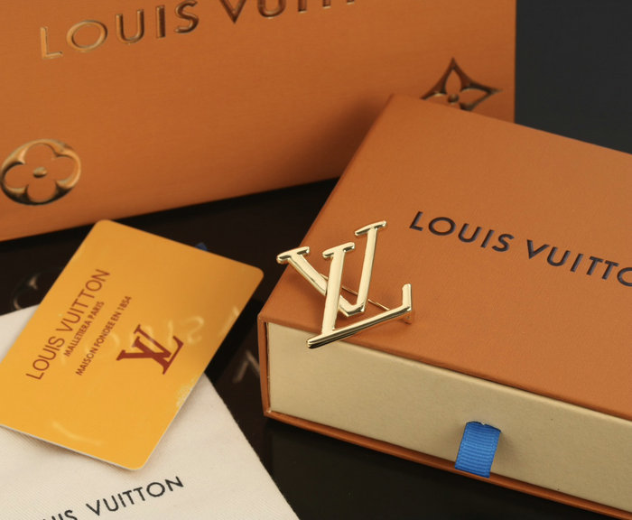 Louis Vuitton Brooch JLB091301