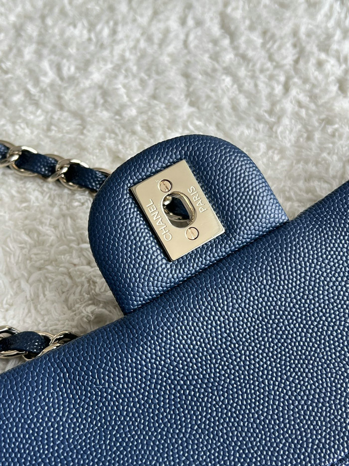 Medium Classic Chanel Grain Calfskin Flap Bag Blue A01112