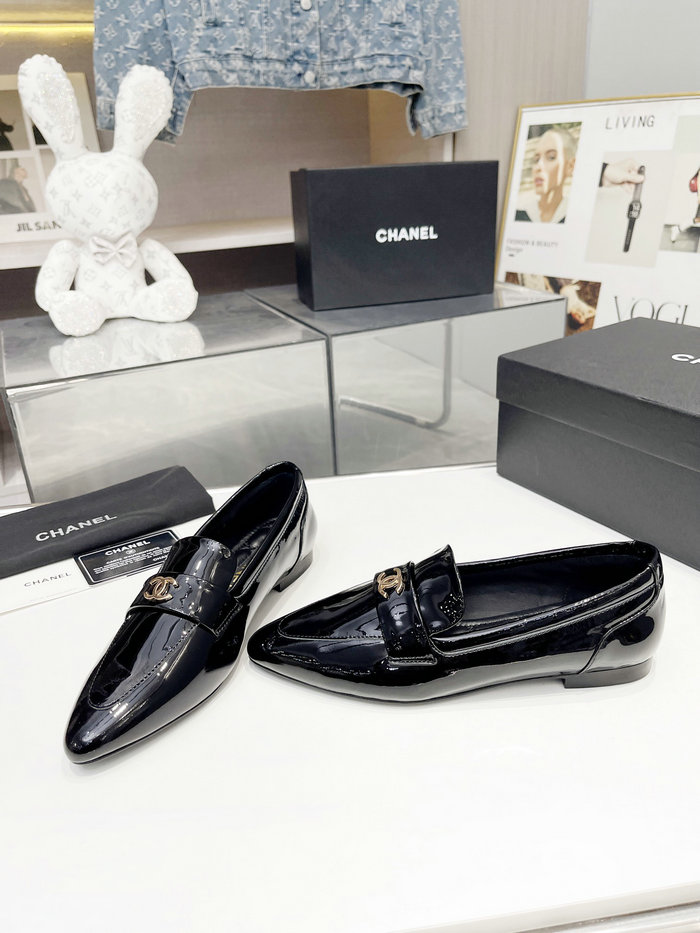 Chanel Patent Leather Loafer SDC102101