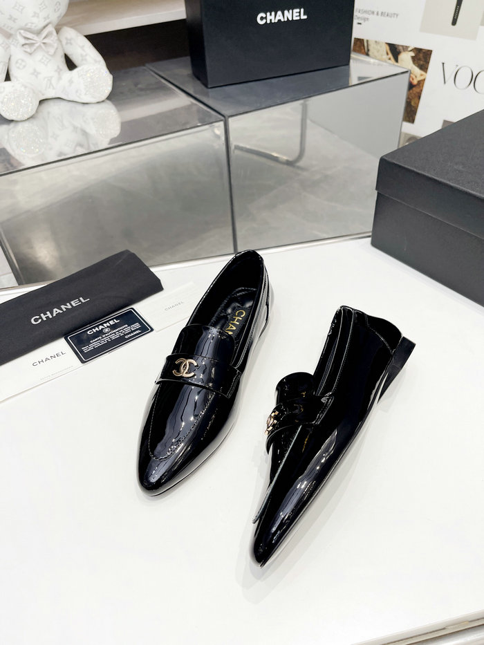 Chanel Patent Leather Loafer SDC102101