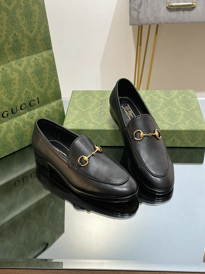 Gucci Jordaan Leather Loafer SNG101801