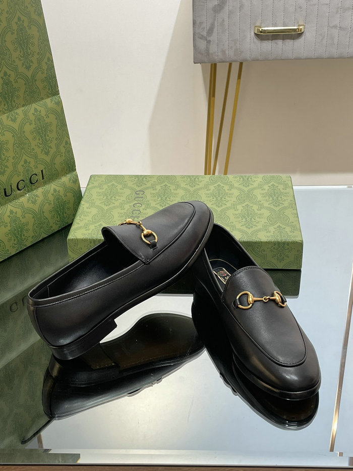 Gucci Jordaan Leather Loafer SNG101801