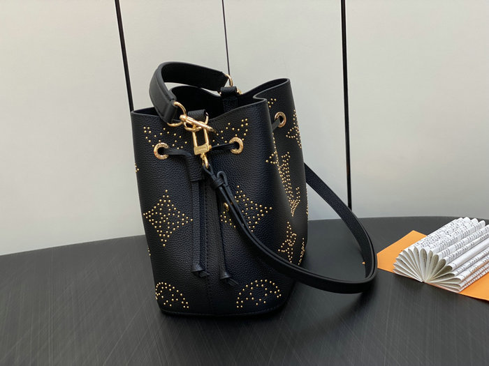 LOUIS VUITTON Neonoe BB Black M46734