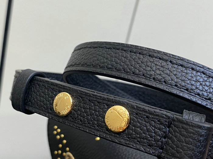 LOUIS VUITTON Neonoe BB Black M46734