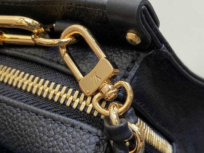 LOUIS VUITTON OnTheGo East West Black M23640