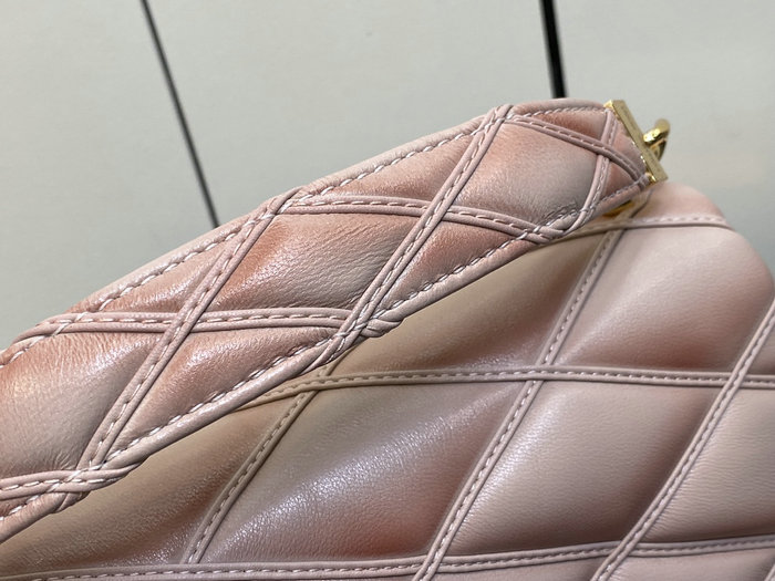 Louis Vuitton GO-14 MM Beige M22891