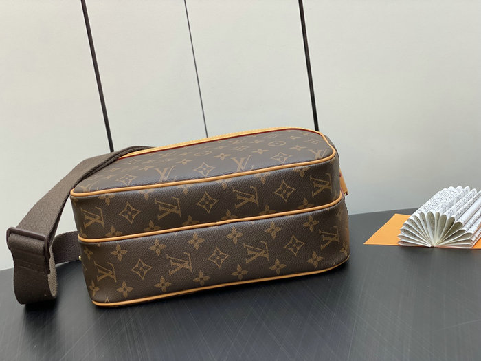 Louis Vuitton Reporter PM M45254