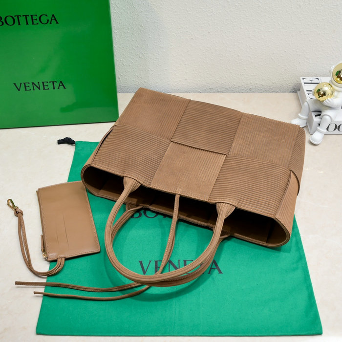Bottega Veneta Medium Arco Tote Bag Jacobean B9892