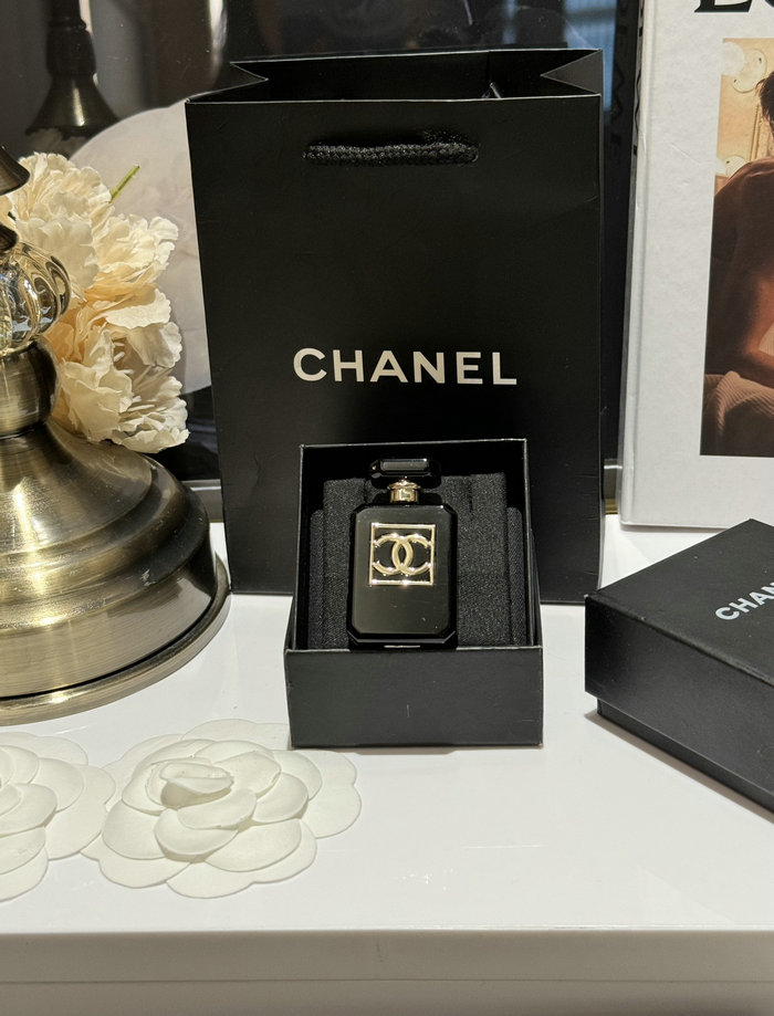 Chanel Brooch YFCB1101