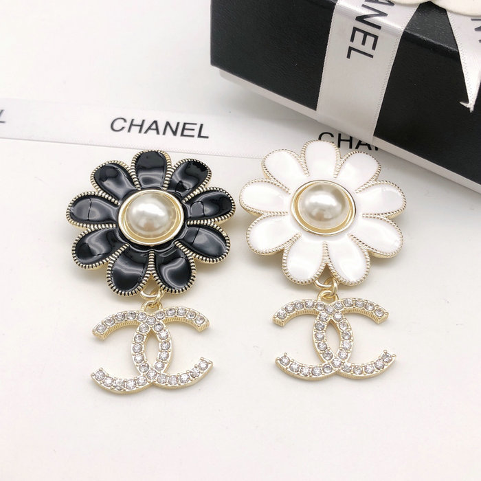 Chanel Brooch YYCB1103