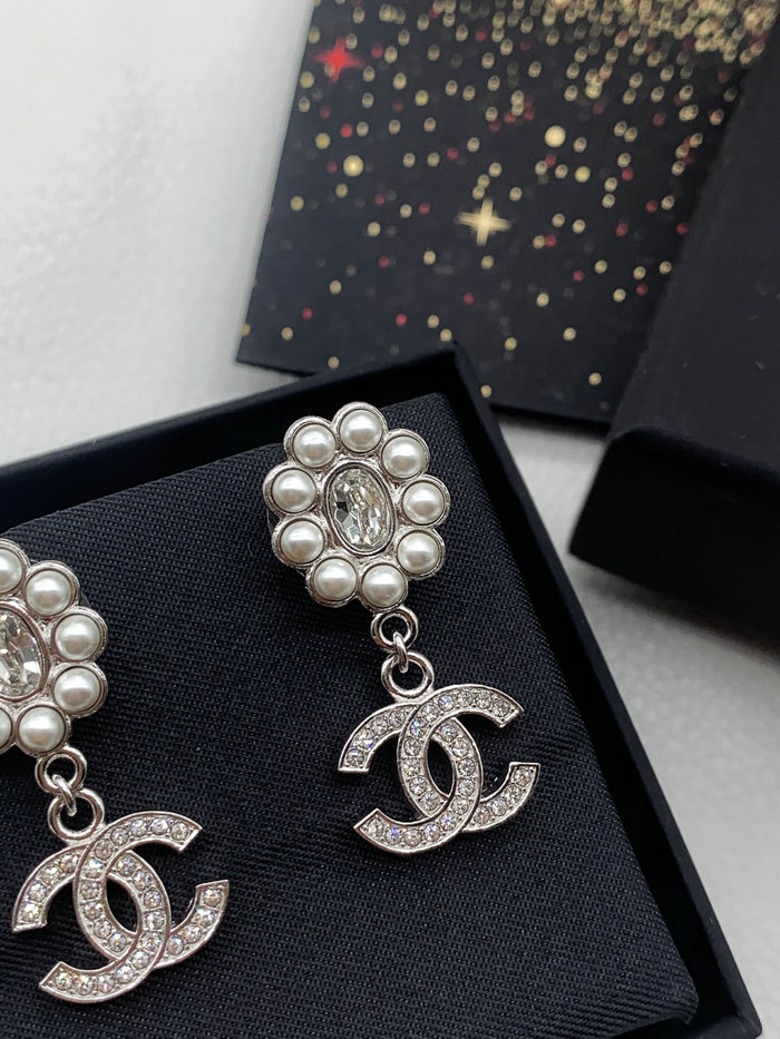 Chanel Earrings YFCE1109