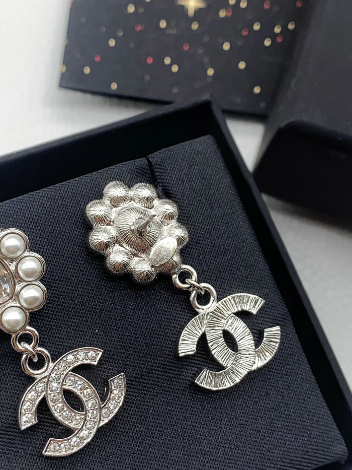 Chanel Earrings YFCE1109