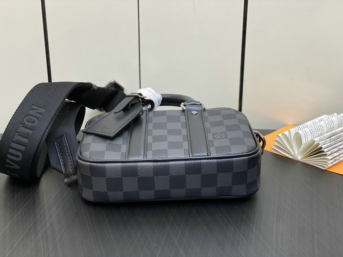 LV Damier Graphite Nano Porte Documents Voyage M82770