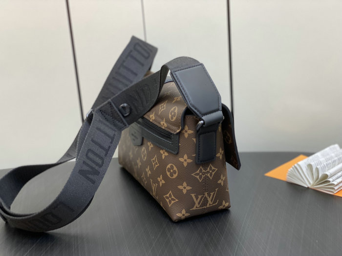 LV Monogram Canvas S-Cape Messenger M46794