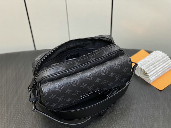 LV Monogram Eclipse Steamer Messenger M46795