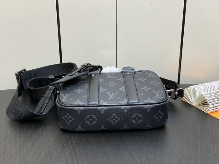 LV Nano Porte Documents Voyage M82770