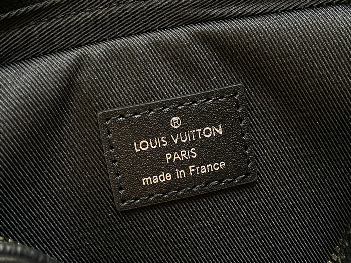 LV Nano Porte Documents Voyage M82770