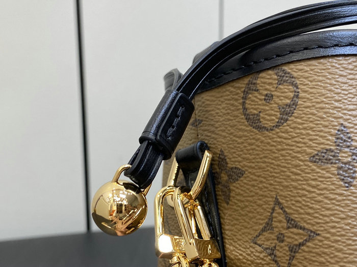 LV Online Only NOE PURSE M82885