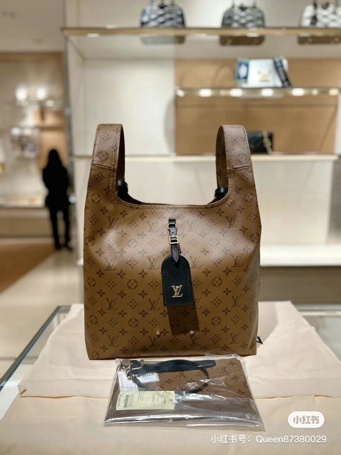 Louis Vuitton ATLANTIS GM M46821