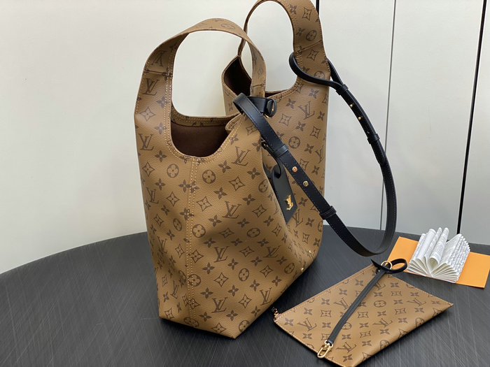 Louis Vuitton ATLANTIS GM M46821