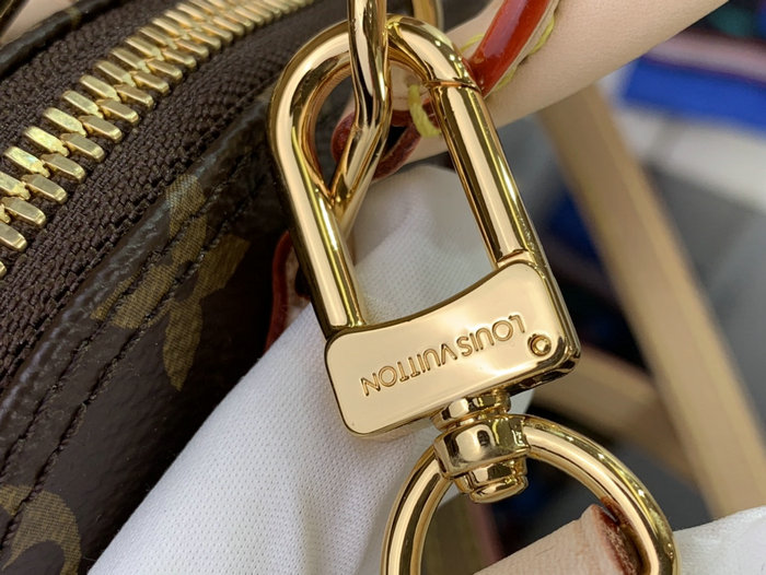 Louis Vuitton Nano Alma Beige M82717