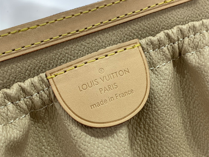 Louis Vuitton Nice Vanity Bag M47280