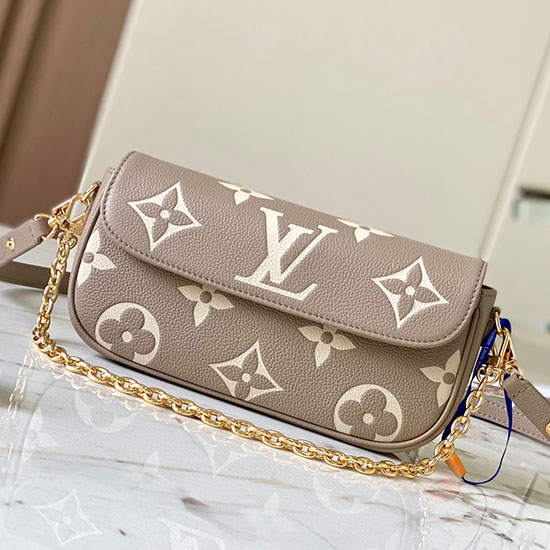 Louis Vuitton Wallet on Chain Ivy Grey M82210