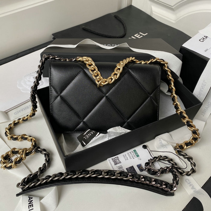 Chanel 19 Wallet On Chain Black with Gold hardware AP3267