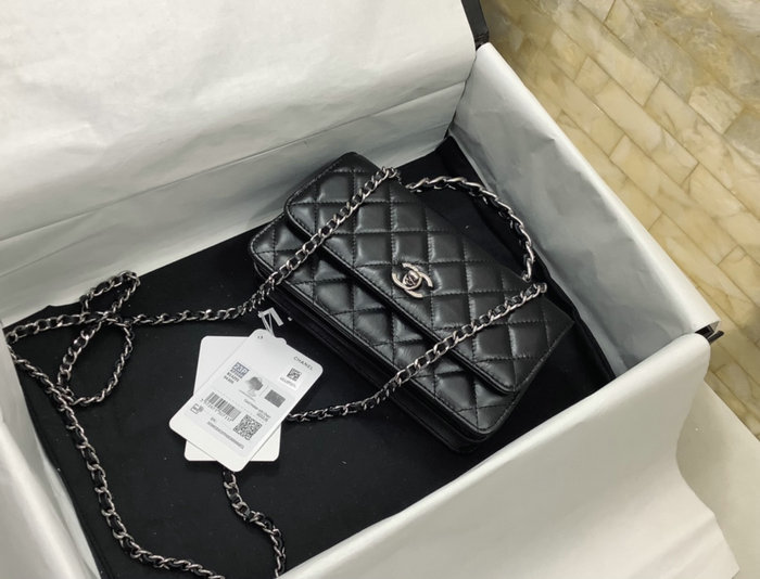 Chanel Clutch With Chain Black AP3566