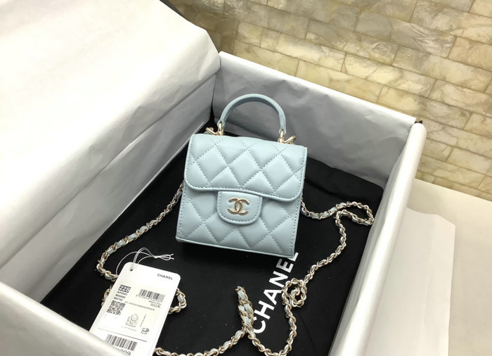 Chanel Clutch With Chain Blue AP2682