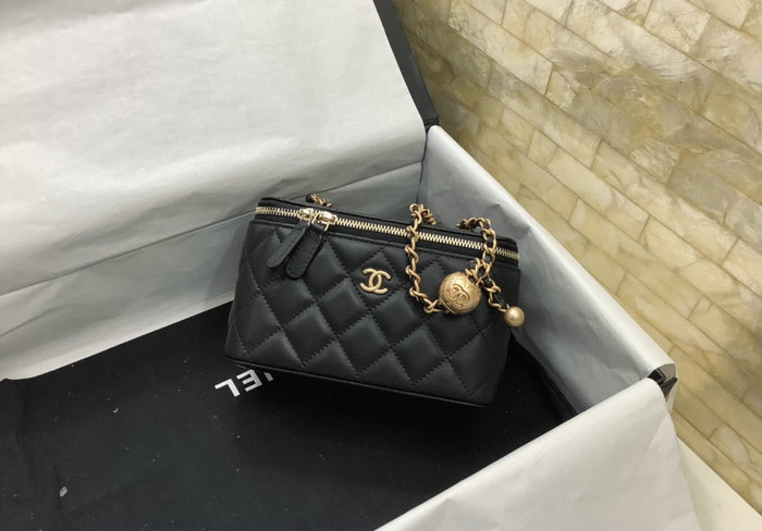 Chanel Clutch with Chain Black AP2303