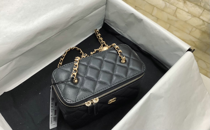 Chanel Clutch with Chain Black AP2303