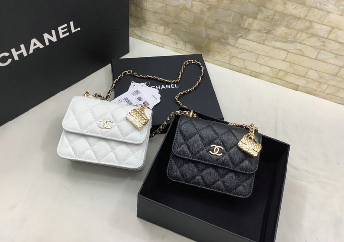 Chanel Clutch with Chain Black AP2914