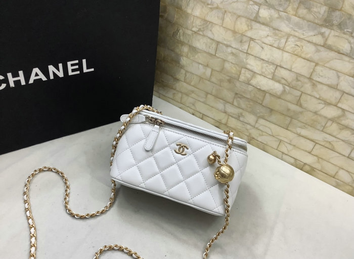 Chanel Clutch with Chain White AP2303