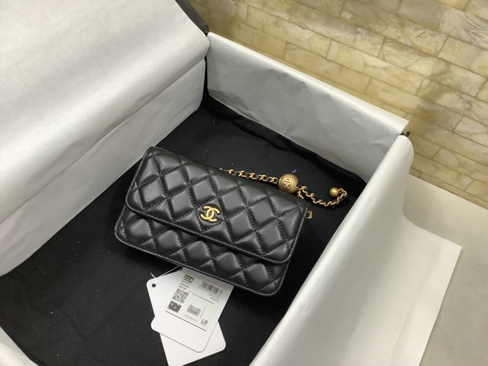 Chanel Lambskin Chain Wallet Black AP3071