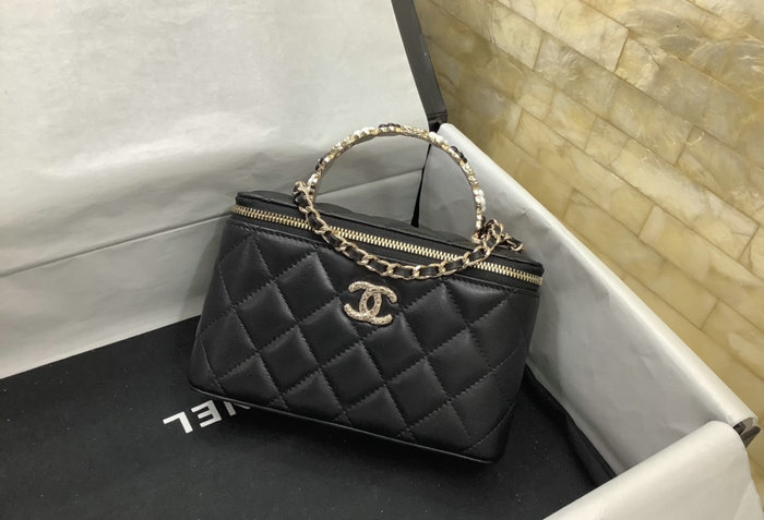 Chanel Lambskin Clutch with Chain Black AP3576