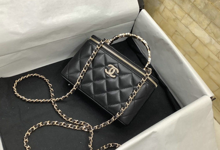 Chanel Lambskin Clutch with Chain Black AP3576