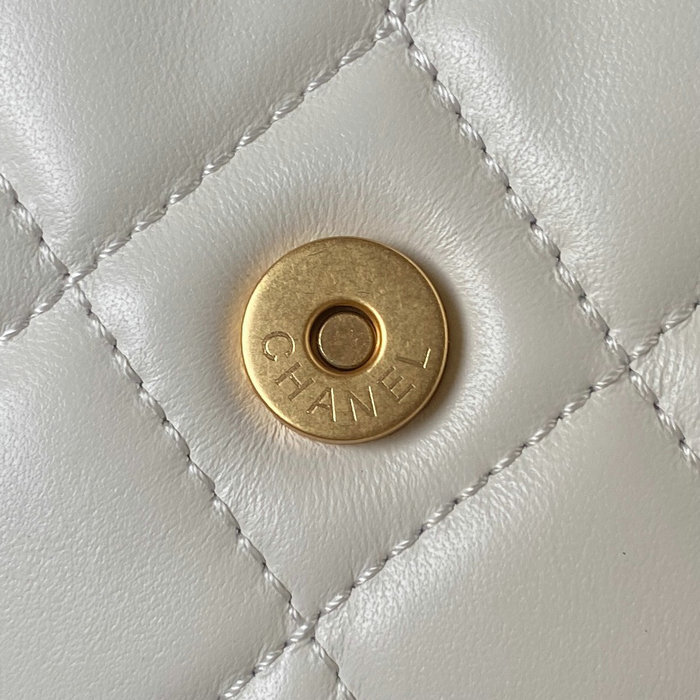 Chanel Lambskin Small Messenger Bag White AS4609