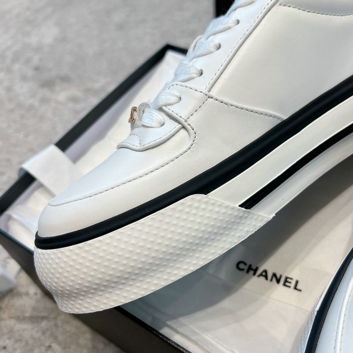 Chanel Sneaker SAC111414