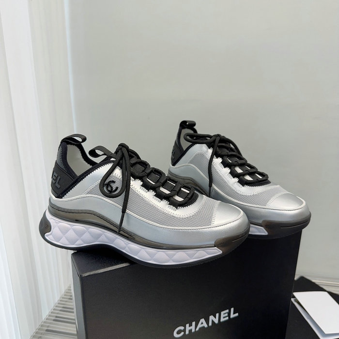 Chanel Sneakers SAC111410