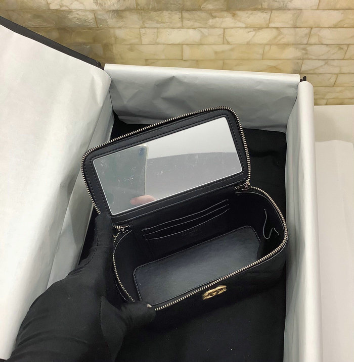 Chanel Vanity Case Black AP2805