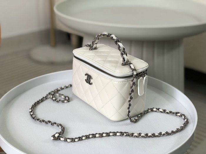 Chanel Vanity Case White AP96030