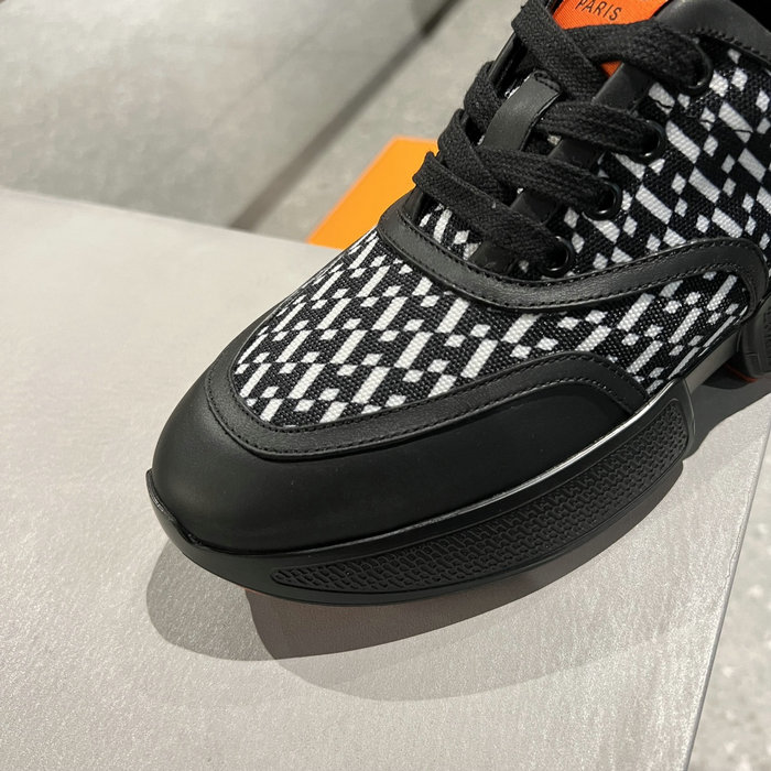 Hermes Sneakers SJH111404