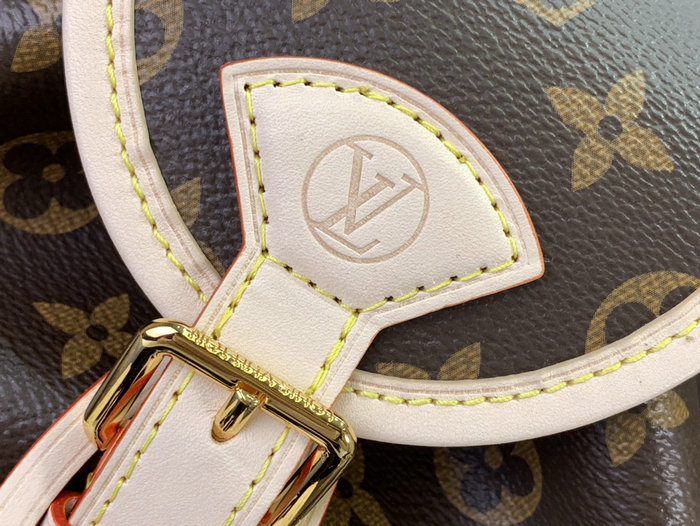 Louis Vuitton Excursion PM M46932