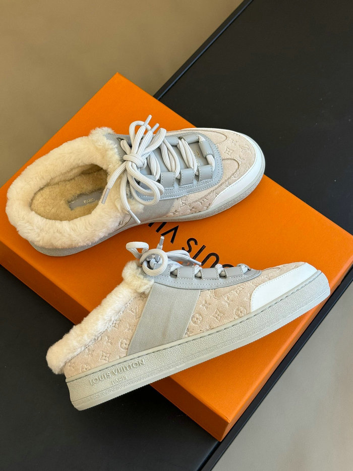 Louis Vuitton Shearling Sneakers SHL111702