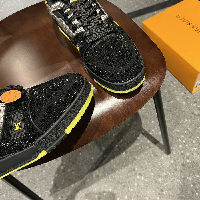 Louis Vuitton Sneakers SJL111402